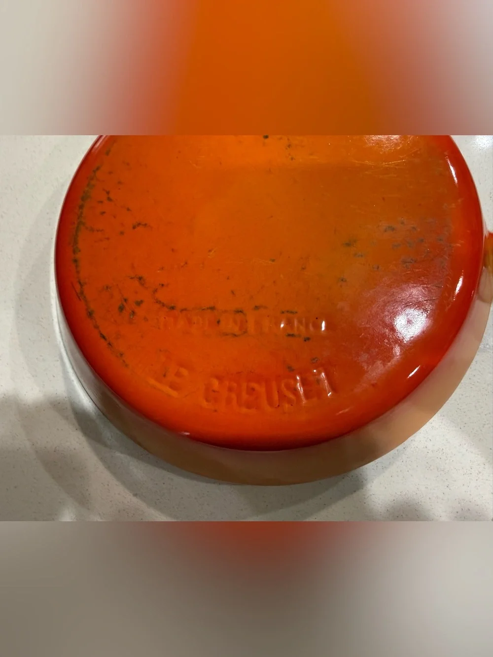 LE creuset flame vocalize Orange Enamelled Skillet with Lid and Wood Handle 11”
